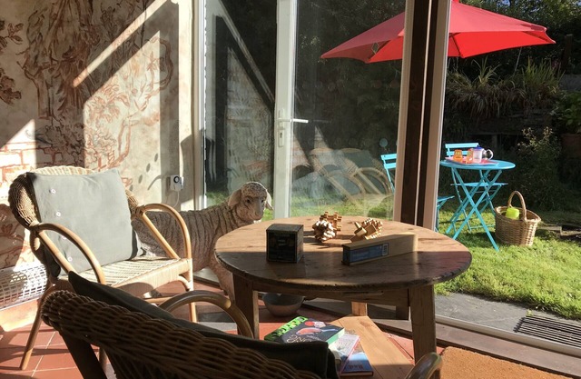 Fron Haul, Tegryn - One Bedroom House, Sleeps 2