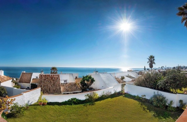 Front line beach villa in Bahia Dorada, Estepona, Costa del Sol.