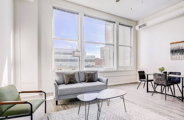 Frontdesk | 2 BR Apt by Kurt Vonnegut Museum