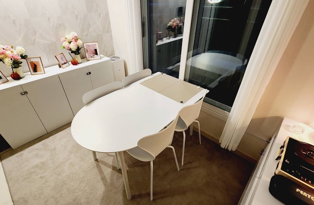 Full option two-room, Exclusive use, public transportation 5 minutes away