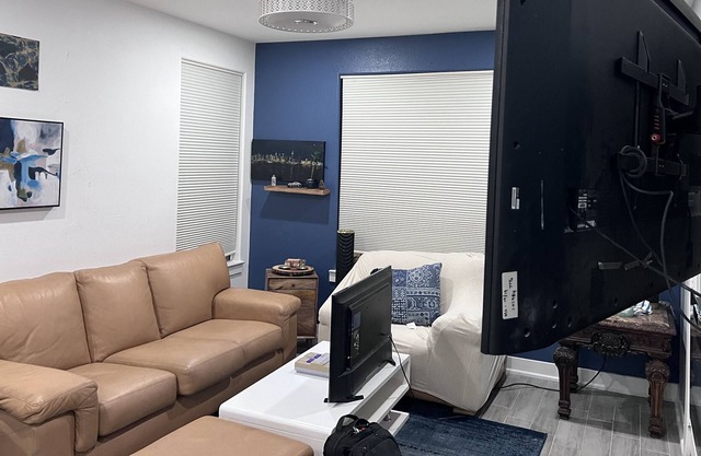Fully Furnished Condo Madisons Valencia Santa Clarita