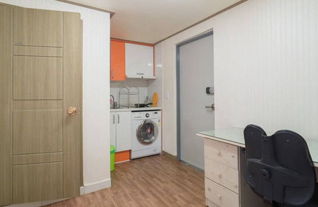 Fully furnished private studio apartment near SNU