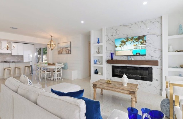 Fully Renovated Coastal Cottage