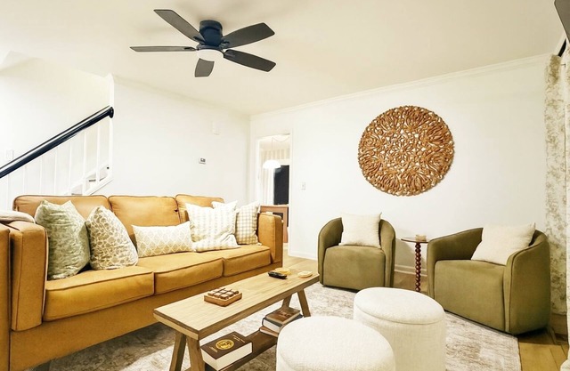 Fully Renovated - Fuquay-Varina Cottage + Pets