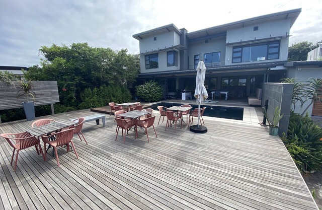 Fully serviced luxury self-catering house