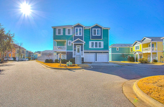 Fun Family Getaway | Pool, Playground & Beach Close