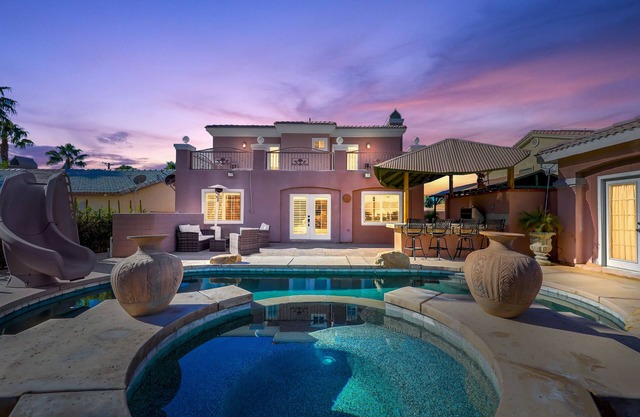 Fun for Everyone! Family- Friendly Home!nSTR# 000904