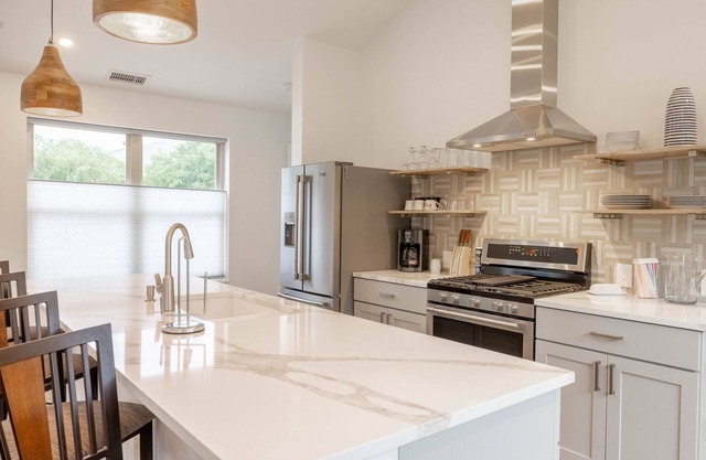 Funston Suite, Minutes from Downtown Glenwood