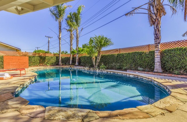 Funtierland + Maverick + Wifi + Pool + Pet Friendly