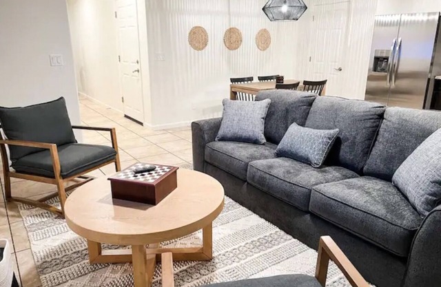 Furnished 3BR Home Sleeps 6 Pet Friendly