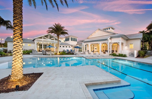 (Furnished Corporate Rental) Luxury Retreat With Queen Tempur-Pedic Bed!