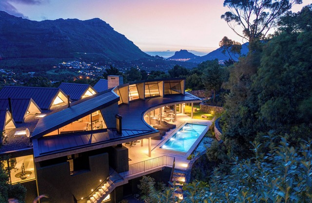 Future Found Sanctuary, Luxury Boutique Hotel By NEWMARK