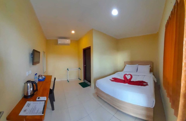 FX72 Hotel
