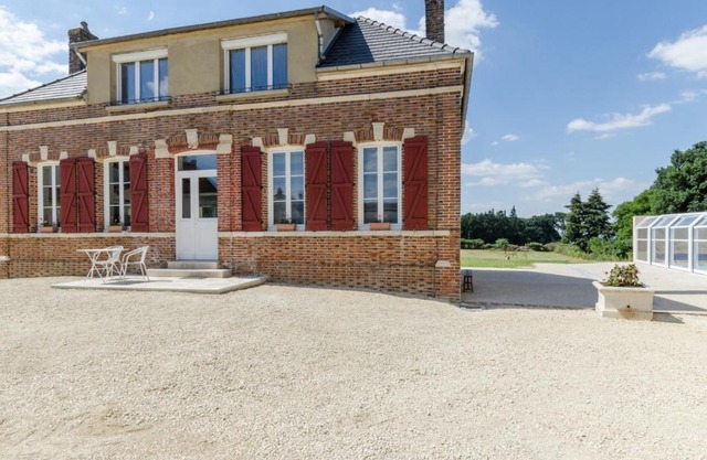 Gîte Aix-Villemaur-Palis-Aix-en-Othe, 4 pièces, 6 personnes - FR-1-543-63