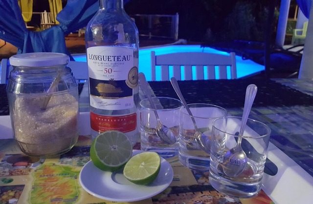 Gîte + Bed and breakfast Chez Adé GUADELOUPE