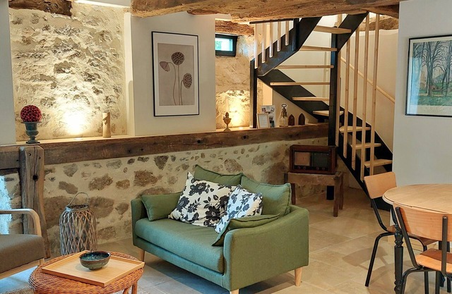 Gîte Esprit Cottage à la Campagne Avec Piscine et Jardin D'agrément