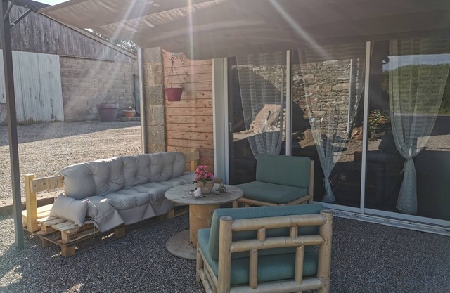 Gîte La Chouette Hermine à Moins de 17 Min. des Plages de Locquirec