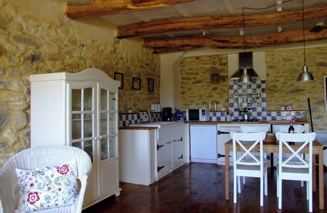 Gîte Pyrénées Les Trois Montagnes Sarousse