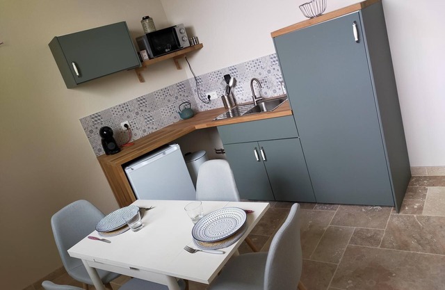 Gîte Val de Loire private access: 2/4 persons