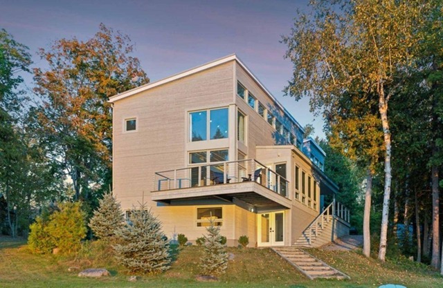 Galini Lakehouse - Five Bedroom Cottage, Sleeps 14