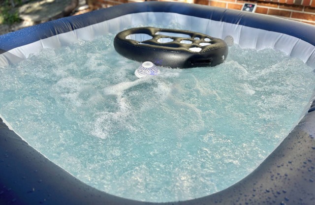 Game Table - Hot Tub - Home Theater - Sleeps 8