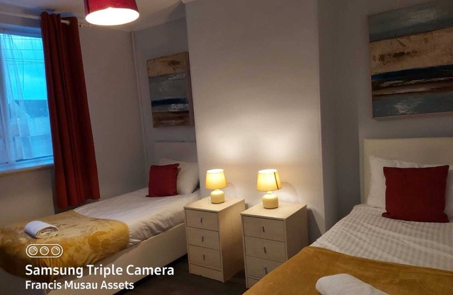 Garden City House - Huku Kwetu (Notts)