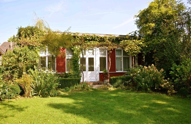 Garden studio