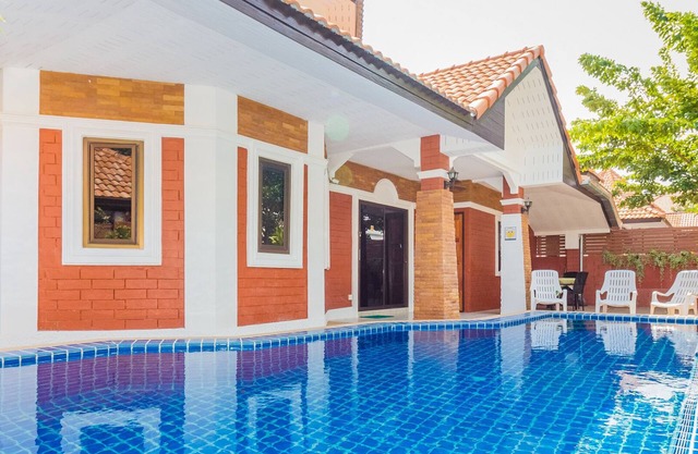 GARDEN VILLA - PATTAYA HOLIDAY HOUSE - WALKING STREET