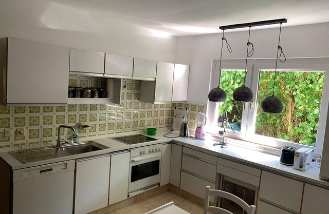 Gartenparadies Inmitten Wörgl - Ferienhaus, Badewanne, 4 Oder Mehr Schlafräume