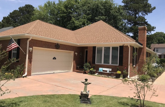 Gated community located 2.6 miles from Augusta National