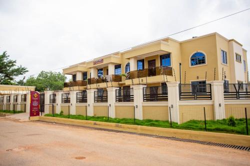 Gateway Lodge