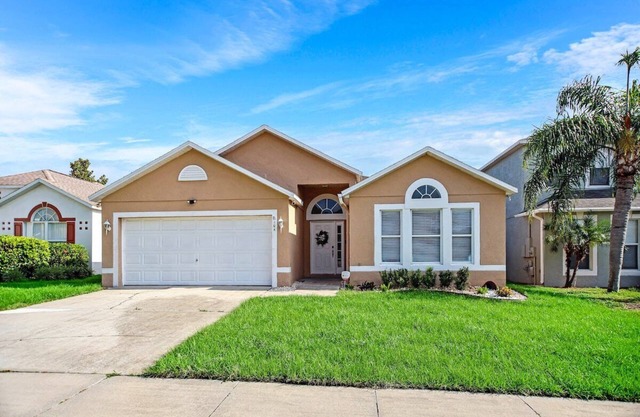 Gem of Sanford! Clean, Stylish, Great Location