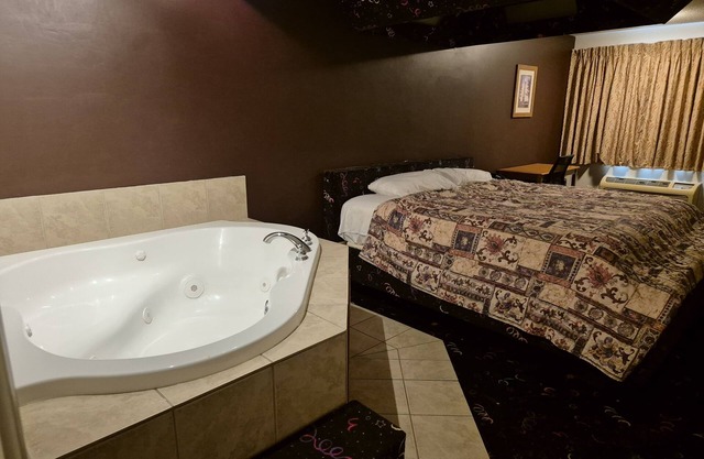 General Bragg Inn & Suites By OYO Chickamauga