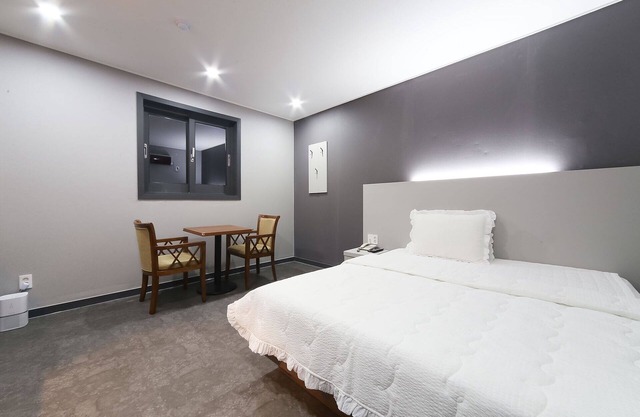 Geojedo Sadeung Khan