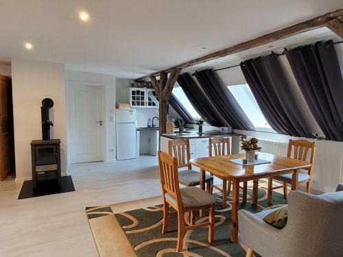 geraümige Wohnung im Grünen