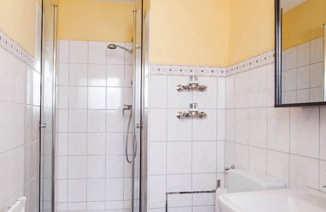 Geschmackvoll und freundlich eingerichtetes Appartement mit Loggia