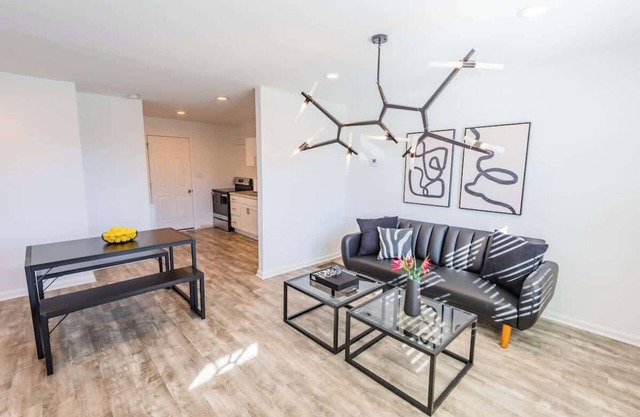 Get to any Nashville Site 5-15 minutes