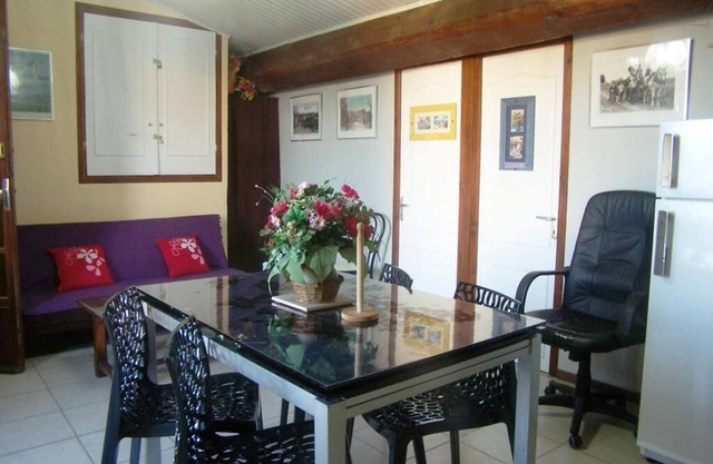 Gîte* 70m² with terrace, air-conditioned, terrace and close to the sea.