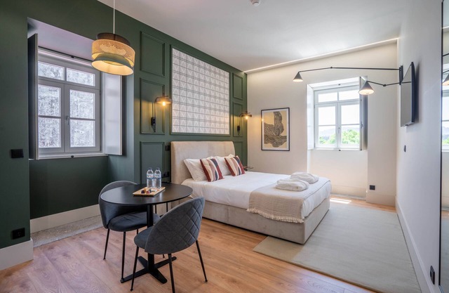 Gigantones GuestHouse - Elegant Studio River View!