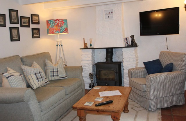 Ginentonic Cottage St Keverne