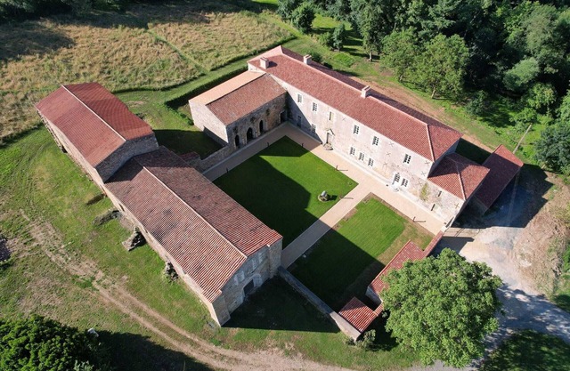 GITE A L'ABBAYE
