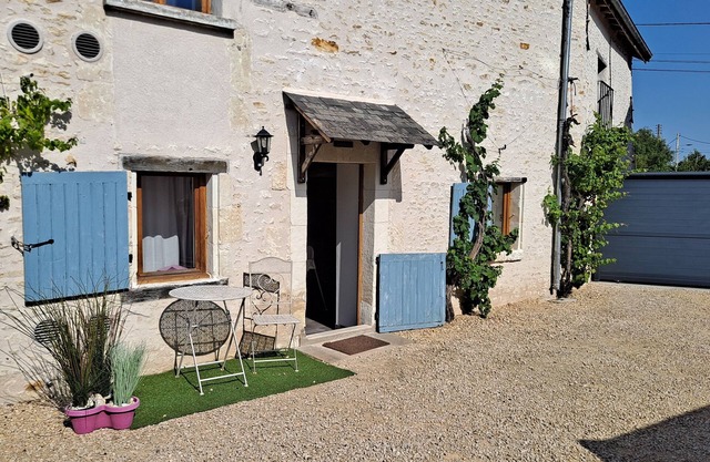 GITE ANGULUS RIDET - GRAPEVINE - Gîte 4/6 persons