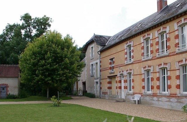 Gite Chabris, 4 bedrooms, 11 persons