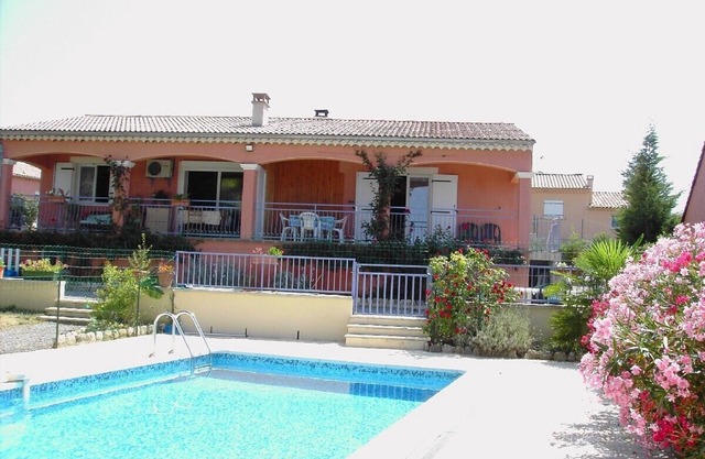 Gite in detached house has boisset and gaujac