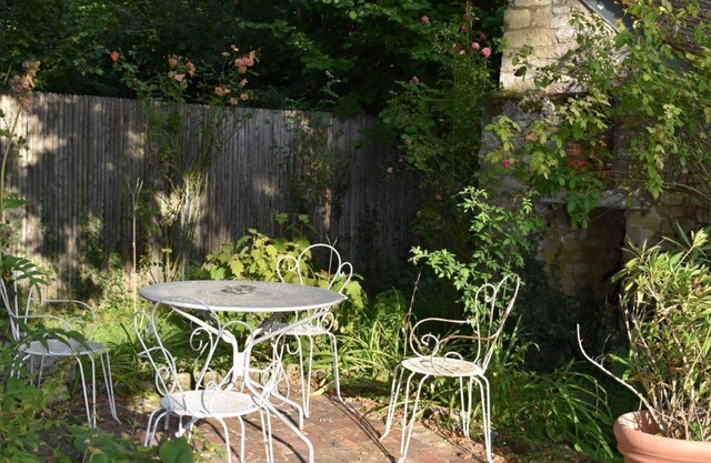 Gite in the heart of a quiet village in South Picardy