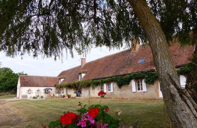 Gite Lurcy-Lévis, 4 bedrooms, 10 persons