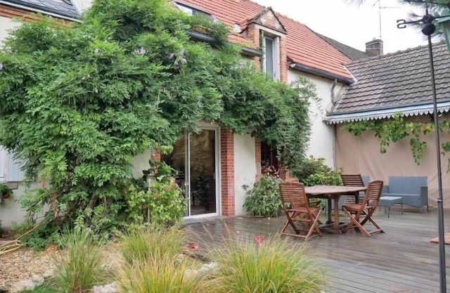 Gite Olivet, 2 bedrooms, 4 persons