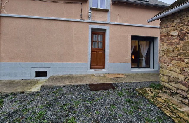 Gite Orsennes, 3 bedrooms, 6 persons