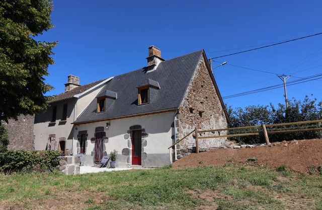 Gite Pleaux-Loupiac, 2 bedrooms, 4 persons