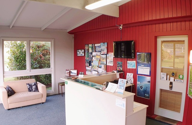 Glacier View Motel